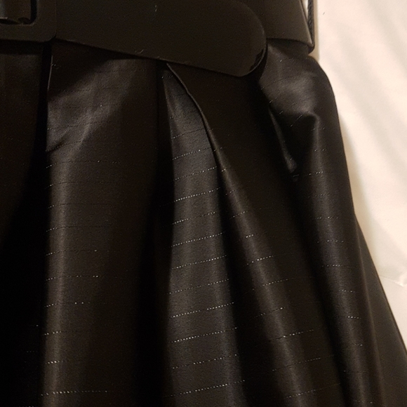 Hi-Low Skirt - Picture 4 of 7